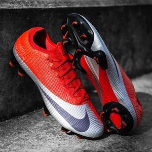 Mercurial Vapor 13 future dna pack